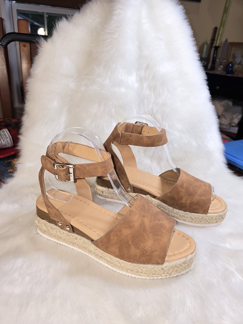 Soda Topic Womens Tan Platform Espadrille Sandals with Ankle Strap